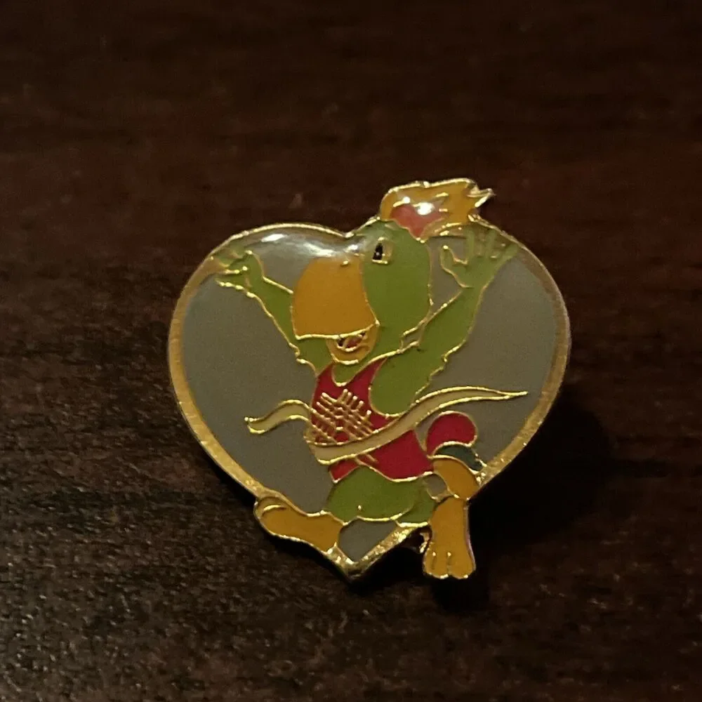 1987 Tenth Pan American Games Marsh Amigo Lapel Hat Pin‎